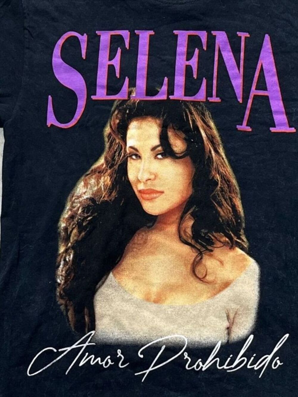 Selena Preowned Small T-shirt